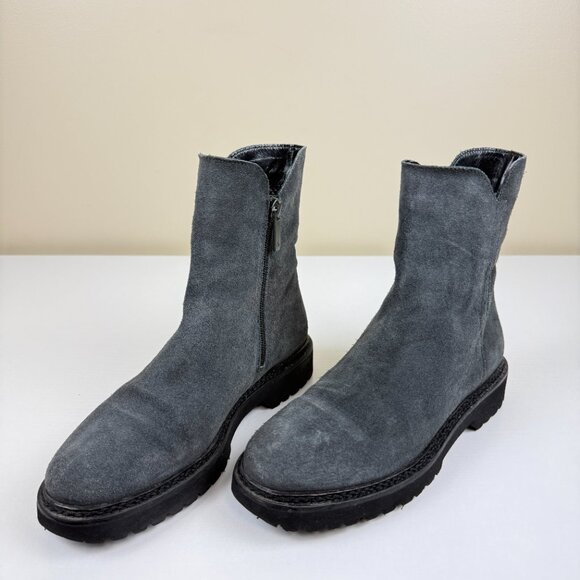 EUC Aquatalia Madelyn Waterproof Gray Suede Ankle Boots